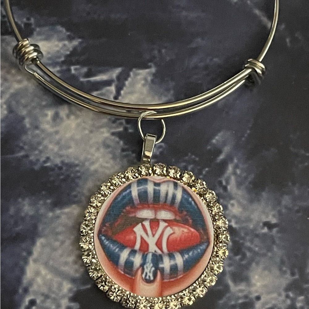 New York Yankees bracelet